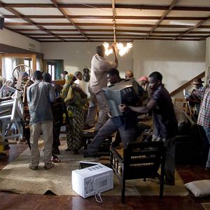 Bilder Ruanda - The Day God Walked Away