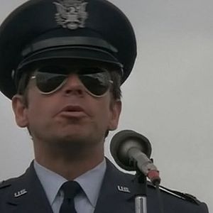 Bilder Der Mann mit der Stahlkralle - Rolling Thunder