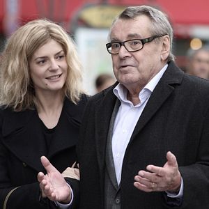 Bilder Die Liebenden - Von der Last, glücklich zu sein