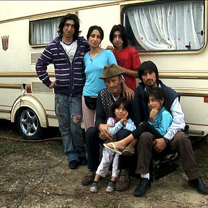 Bilder Behind the Lights