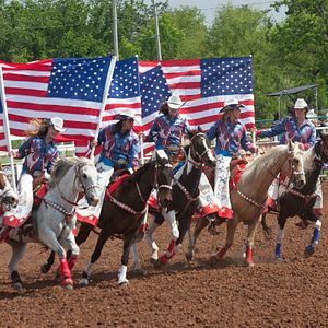 Bilder Cowgirls and Angels - Ein himmlisches Pferdeabenteuer
