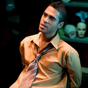 Bilder Girl From The Naked Eye