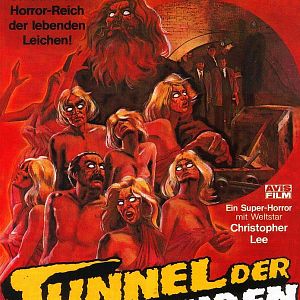 Tunnel der lebenden Leichen - Film 1972 - FILMSTARTS.de