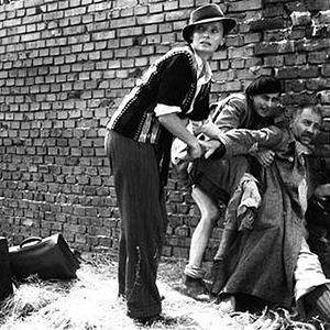 Bilder Wohin und zurück - An uns glaubt Gott nicht mehr