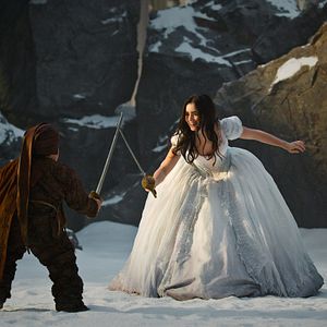 Bilder Spieglein Spieglein - Die wirklich wahre Geschichte von Schneewittchen