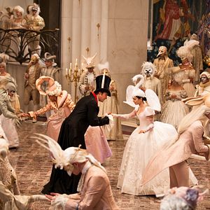 Bilder Spieglein Spieglein - Die wirklich wahre Geschichte von Schneewittchen