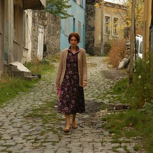 Bilder Bir Kadın Tanıdım