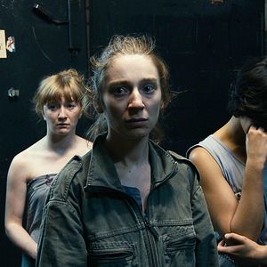 Bilder Unten Mitte Kinn