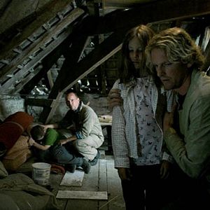 Bilder Two Eyes Staring - Der Tod ist kein Kinderspiel