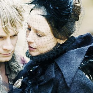 Bilder Der Engel mit den dunklen Flügeln