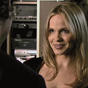 Bilder How To Seduce Difficult Women - So angelt man sich eine Frau