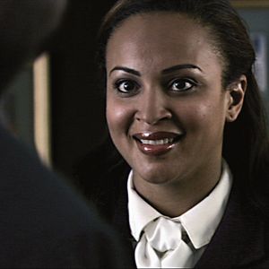 Bilder How To Seduce Difficult Women - So angelt man sich eine Frau