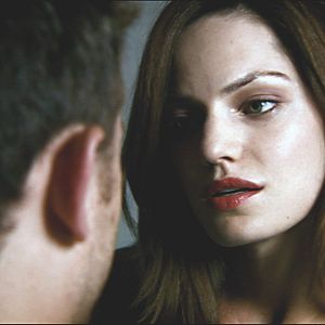 Bilder How To Seduce Difficult Women - So angelt man sich eine Frau