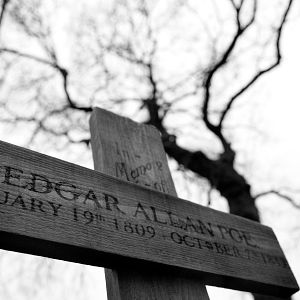 Bilder The Raven - Prophet des Teufels