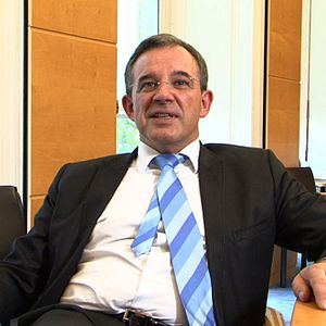 Bilder Mains Brunes sur la ville