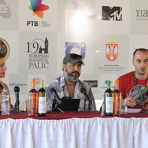 Bilder Tepenin Ardı - Beyond the Hill