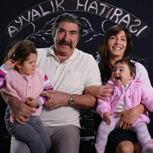 Bilder İki Yaka Bir İsmail