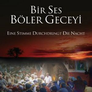 Bilder Eine Stimme durchdringt die Nacht