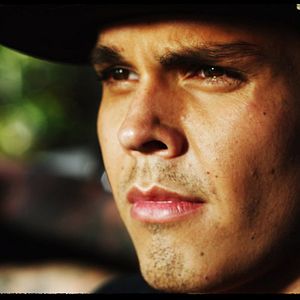 Bilder Bro' - Machete Meets Motocross