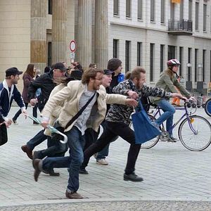 Bilder Astro-Zombies M4 - Invaders From Cyberspace