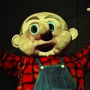 Bilder Famine - 20 Students, 20 Hours, 20 Horrible Ways to Die