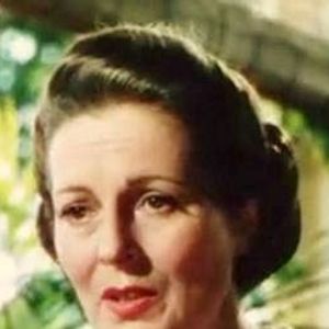 Bilder Nora Swinburne