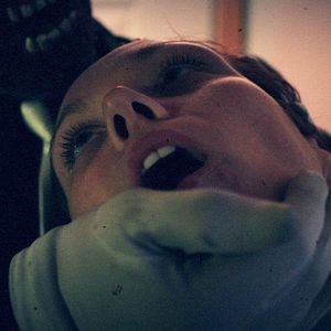 Bilder Zombie A-Hole