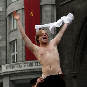 Bilder Drei Jahreszeiten in der Hölle