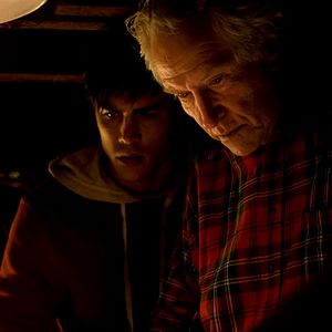 Bilder Behind Your Eyes