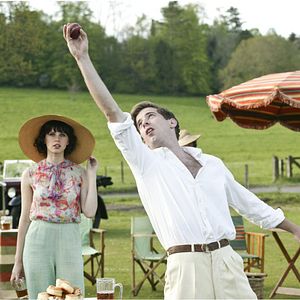 Bilder Cheerful Weather for the Wedding