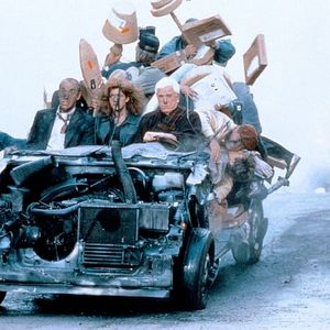 Bilder Leslie Nielsen ist sehr verdächtig