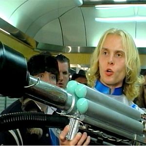 Bilder Atomic Brain Invasion