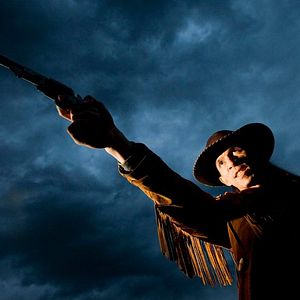 Bilder Heathens and Thieves - Das Glück ist mit dem Bösen