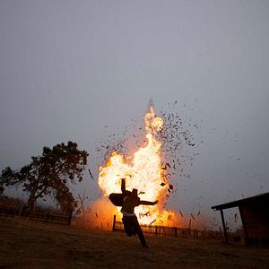 Bilder Heathens and Thieves - Das Glück ist mit dem Bösen