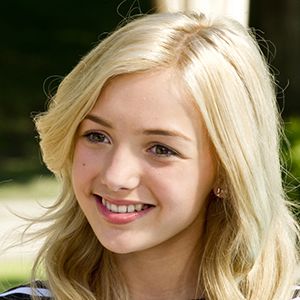 Bilder Peyton List (II)