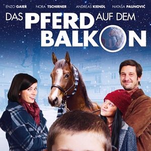 Bilder Das Pferd auf dem Balkon