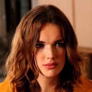 Bilder Elizabeth Henstridge