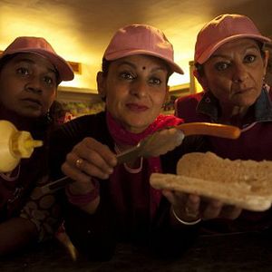 Bilder Hochzeitsnacht mit Hindernissen