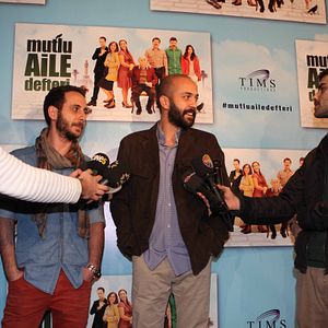 Bilder Glückliches Familienalbum