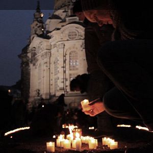 Bilder Come together. Dresden und der 13. Februar