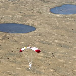 Bilder Space Dive - The Red Bull Stratos Story