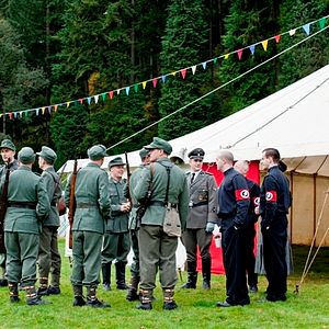 Bilder Resistance - England Has fallen