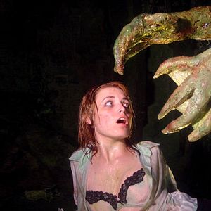 Bilder Monster from Bikini Beach