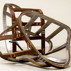 Bilder In Between - Der britische Künstler Richard Deacon
