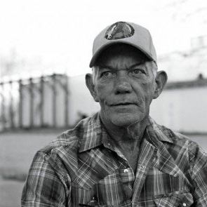 Bilder We Went to War