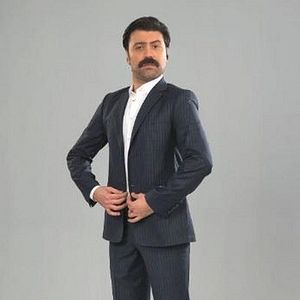 Bilder Bir Yastıkta