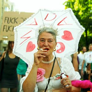 Bilder Fuck For Forest