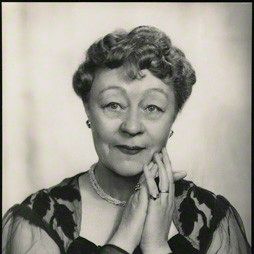 Bilder Athene Seyler