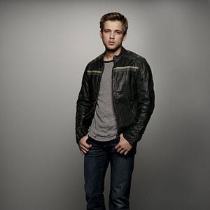 Bilder Max Thieriot