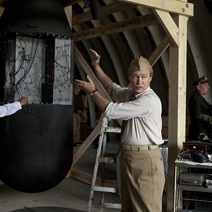 Bilder Der Hundertjährige, der aus dem Fenster stieg und verschwand